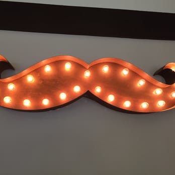 Finley's Barber Shop - Cute 'masculine' decor - Barbers Near Me - Austin, Texas Finley's Barber Shop - Cute 'masculine' decor - Barbers Near Me - Austin, Texas