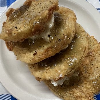 H&H Soul Food Restaurant - Fried green tomatoes - American Near Me - Macon, Georgia H&H Soul Food Restaurant - Fried green tomatoes - American Near Me - Macon, Georgia