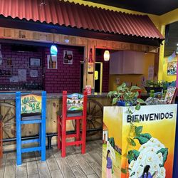 Los Laureles