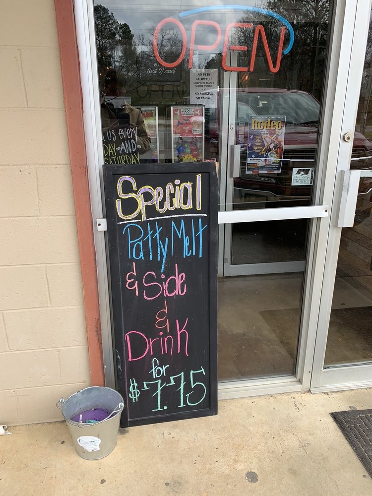 SHIRLEY’S MAINLINE BBQ 19 Photos & 16 Reviews 21400 US 231, Ragland