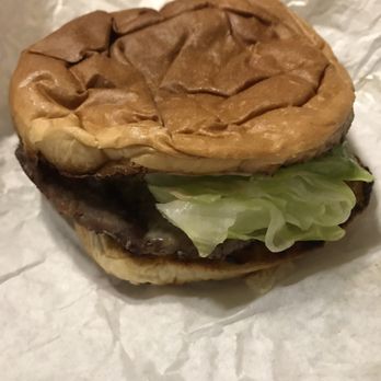 Yanni's Best Charbroiled - Cheese Burger - Burgers Near Me - Fillmore, California Yanni's Best Charbroiled - Cheese Burger - Burgers Near Me - Fillmore, California