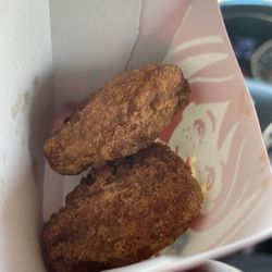 Wendy's - Burnt grease fried chicken nuggets