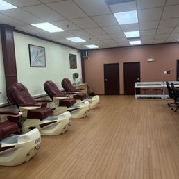 Nail salon