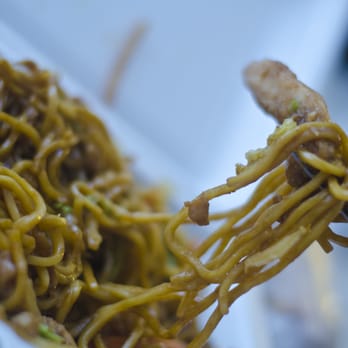 Joy To Go - Chicken Lo Mein - Chinese Near Me - Columbus, Ohio Joy To Go - Chicken Lo Mein - Chinese Near Me - Columbus, Ohio
