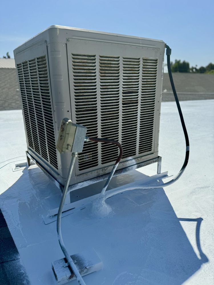 Slide of Alvarado Roofing & Construction