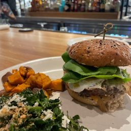Grass-fed Burger Grass-fed Burger