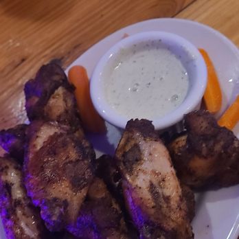 Heirloom Pizza - Spicy wings - Pizza Near Me - Monterey, California Heirloom Pizza - Spicy wings - Pizza Near Me - Monterey, California