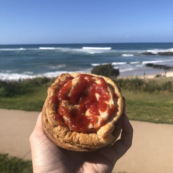 Ridgey Didge Pies - Chunky Steak Pie - Bakeries Near Me - Port Macquarie, NSW Ridgey Didge Pies - Chunky Steak Pie - Bakeries Near Me - Port Macquarie, NSW