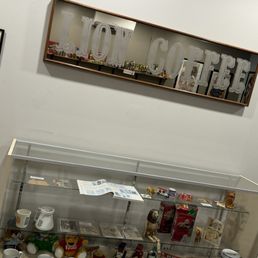 Museum room. Museum room.