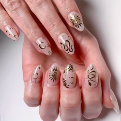 Patsy Nails Spa - Nails by Elly