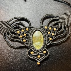 The Mystic Closet - STUNNING Labradorite necklace