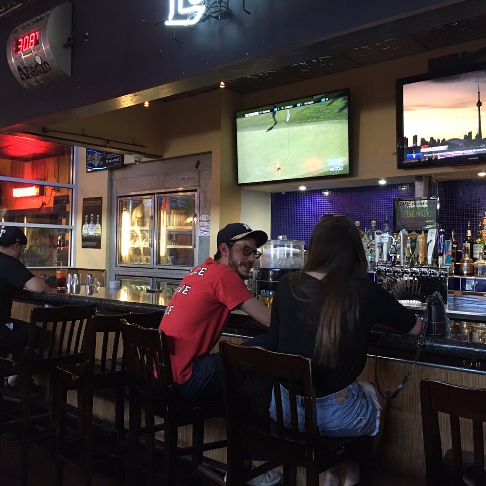 El Arroyo - Mexican Near Me - Arlington, Texas