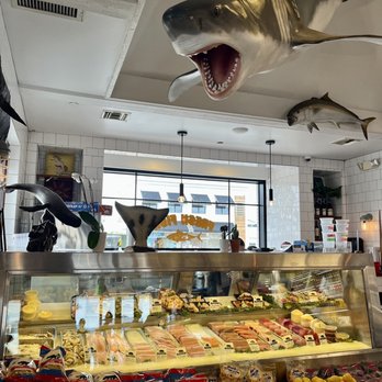Bear Flag Fish - Interior - Seafood Markets Near Me - Newport Beach, California Bear Flag Fish - Interior - Seafood Markets Near Me - Newport Beach, California