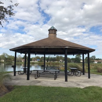 LeRoy Hoequist Park - Picnic and grilling area - Parks Near Me - Orlando, Florida LeRoy Hoequist Park - Picnic and grilling area - Parks Near Me - Orlando, Florida