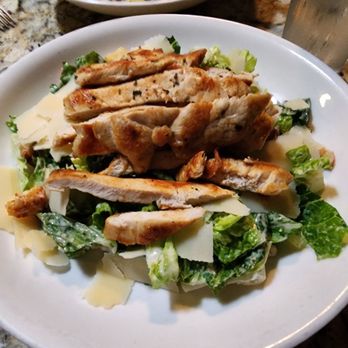 Sapsuckers - Chicken Caesar salad - American Near Me - Huntington, New York