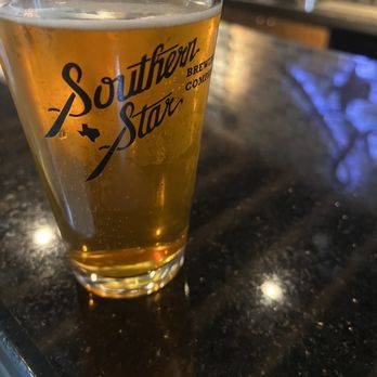 Southern Star Brewing - The Bombshell Blonde cannot be beat - Breweries Near Me - Conroe, Texas Southern Star Brewing - The Bombshell Blonde cannot be beat - Breweries Near Me - Conroe, Texas