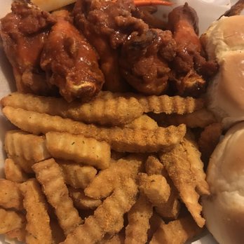 Chicken Coop - Memphis - They never let you down!  the special unfortunately went up some, but it's so very good. Place is always clean, food is ALWAYS fresh. - Chicken Wings Near Me - Memphis, Tennessee