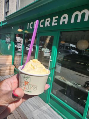 Heap's Ice Cream by null