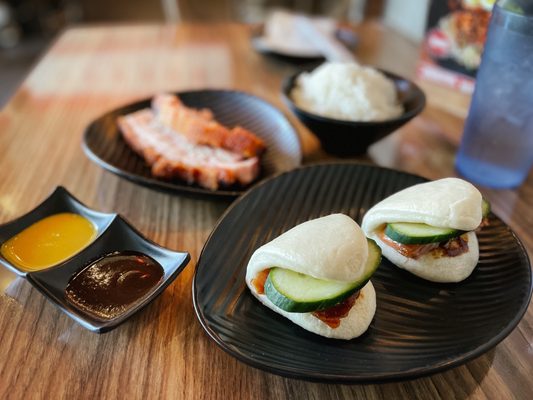 Win Kee HK BBQ & Noodle by null