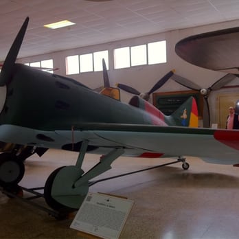 Museo del Aire - I-16 Ishak - Museums Near Me - Madrid, M
