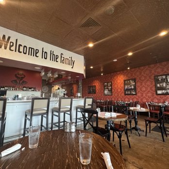 Plant Based Mafia - Interior - Vegan Near Me - Palm Beach Gardens, Florida