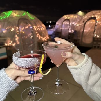 Kennedy Rooftop - Cocktail Bars Near Me - Chicago, Illinois