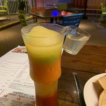 Bahama Breeze - Frozen Bahamarita - Bars Near Me - Orlando, Florida