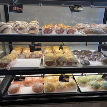 85°C Bakery Cafe-Ala Moana - Bakeries Near Me - Honolulu, Hawaii 85°C Bakery Cafe-Ala Moana - Bakeries Near Me - Honolulu, Hawaii