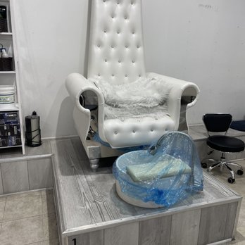 Five Star Nails - Nail Salons Near Me - Montebello, California