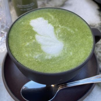 Little Beach House - Matcha latte - Breakfast & Brunch Near Me - Malibu, California Little Beach House - Matcha latte - Breakfast & Brunch Near Me - Malibu, California