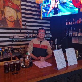 Bonjour Vietnam - Owner's relative and staff member at the Bar - Vietnamese Near Me - Seattle, Washington Bonjour Vietnam - Owner's relative and staff member at the Bar - Vietnamese Near Me - Seattle, Washington