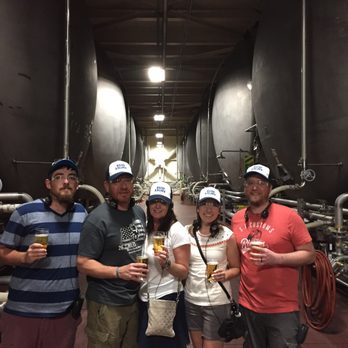 Budweiser Brewery Experience - Beer Tours Near Me - Saint Louis, Missouri