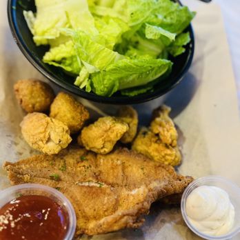 Seaholic - Mixed Fried Combo Basket; fried catfish, oysters, hush puppies, and salad. - Seafood Near Me - Katy, Texas