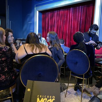 Chicago Magic Lounge - Magicians Near Me - Chicago, Illinois