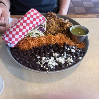 Provecho Calimex - Machaca - Mexican Near Me - Los Angeles, California Provecho Calimex - Machaca - Mexican Near Me - Los Angeles, California