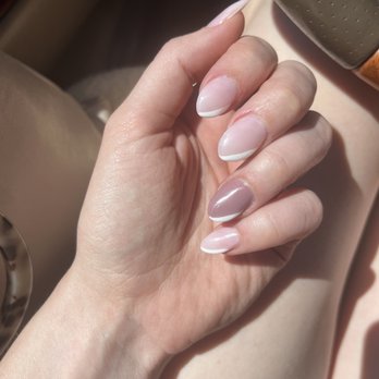 Julie's Nails & Spa - Acrylic set by Tommy. Flawless. - Nail Salons Near Me - Roseville, California