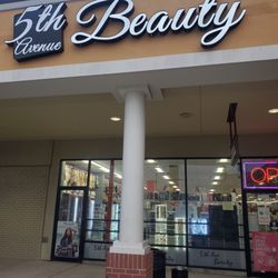5th Avenue Beauty Discount - I am so feeling this beauty supplier. The selections are amazing...