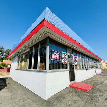 Suzys Freeze - Ice Cream & Frozen Yogurt Near Me - Placentia, California Suzys Freeze - Ice Cream & Frozen Yogurt Near Me - Placentia, California