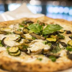 Pizzeria #7 - ph. biz owner