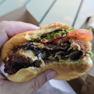 Shake Shack Westfield Oakridge by null