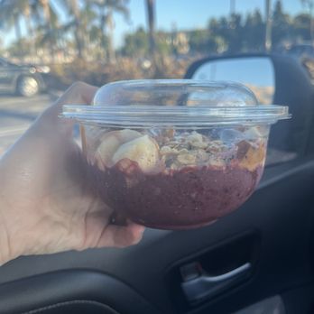 Jamba - Not even full bowl of anything should you say for $12! - Juice Bars & Smoothies Near Me - Milpitas, California