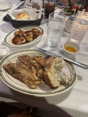 Poor Boy's Riverside Inn by null