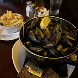An Pucan - Never ending supply of mussels