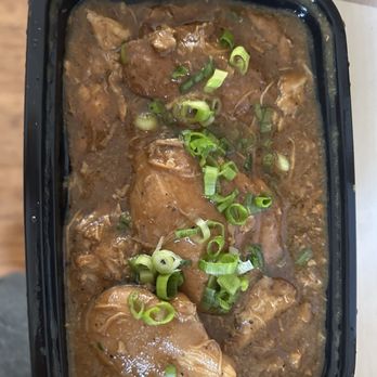Pamilya - Boneless Chicken Adobo - Filipino Near Me - Redwood City, California