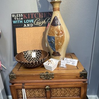 Rag Street Consignment - Accessories Near Me - Stuart, Florida Rag Street Consignment - Accessories Near Me - Stuart, Florida