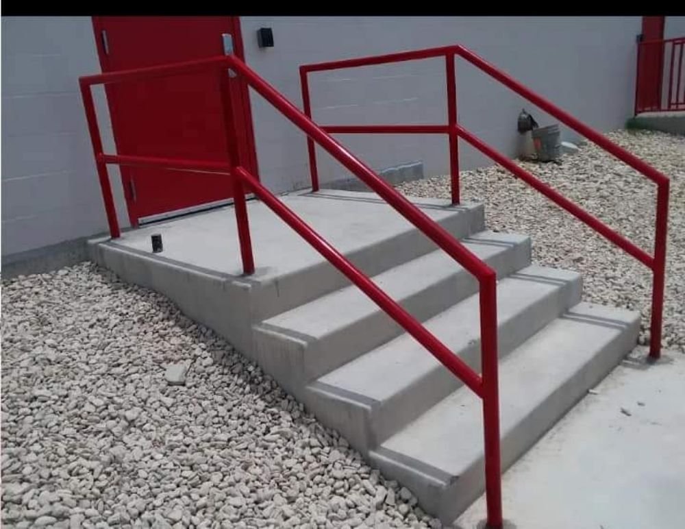 Slide of Gest Construction