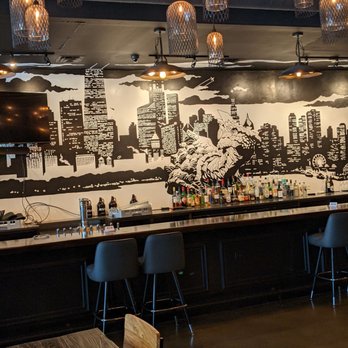 BiXi Beer - The downstairs bar - Asian Fusion Near Me - Chicago, Illinois BiXi Beer - The downstairs bar - Asian Fusion Near Me - Chicago, Illinois