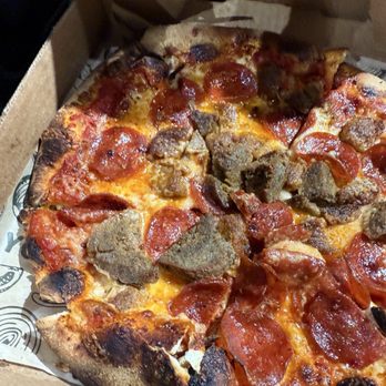 Your Pie Pizza - Supposed to be a pizza - Pizza Near Me - Flagstaff, Arizona