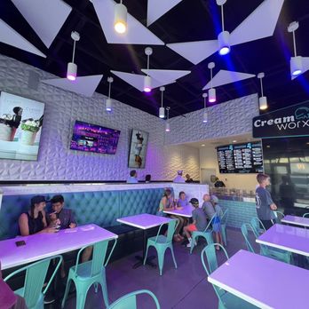 Creamworx - Inside - Desserts Near Me - Highland, Utah Creamworx - Inside - Desserts Near Me - Highland, Utah