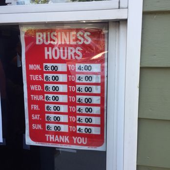 Henrys Diner - Diners Near Me - Burlington, Vermont